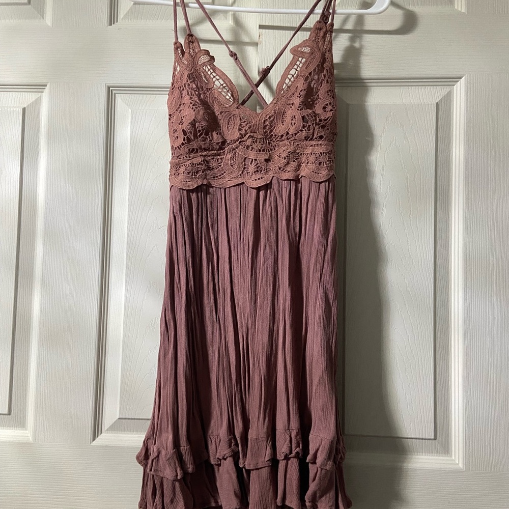 Listicle Lace Trim Mini Dress in Mauve